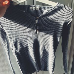 GREY BUTTON TIGHT LONG SLEEVE